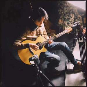 13女学生脱了内裤开始亲热
